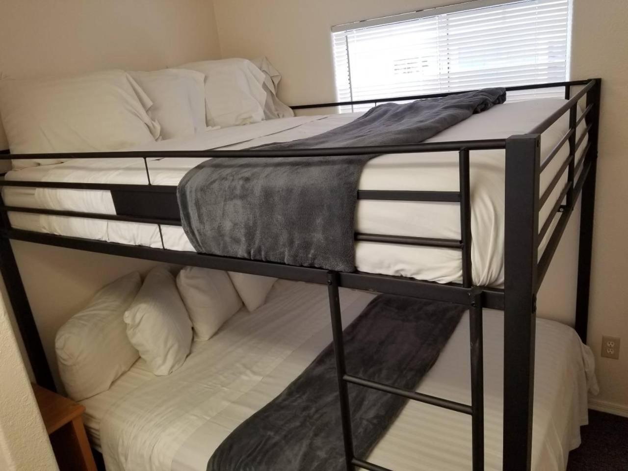 083A Affordable Getaway Near South Rim Sleeps 6 Villa Вал Екстериор снимка